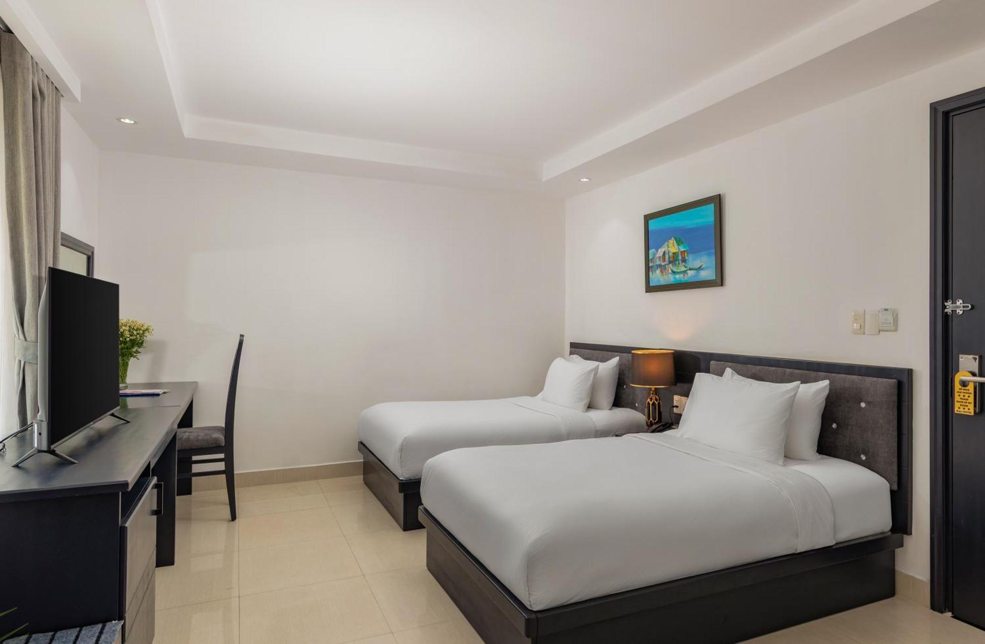 Kay Hotel Da Nang - Near Dragon Bridge Exteriör bild